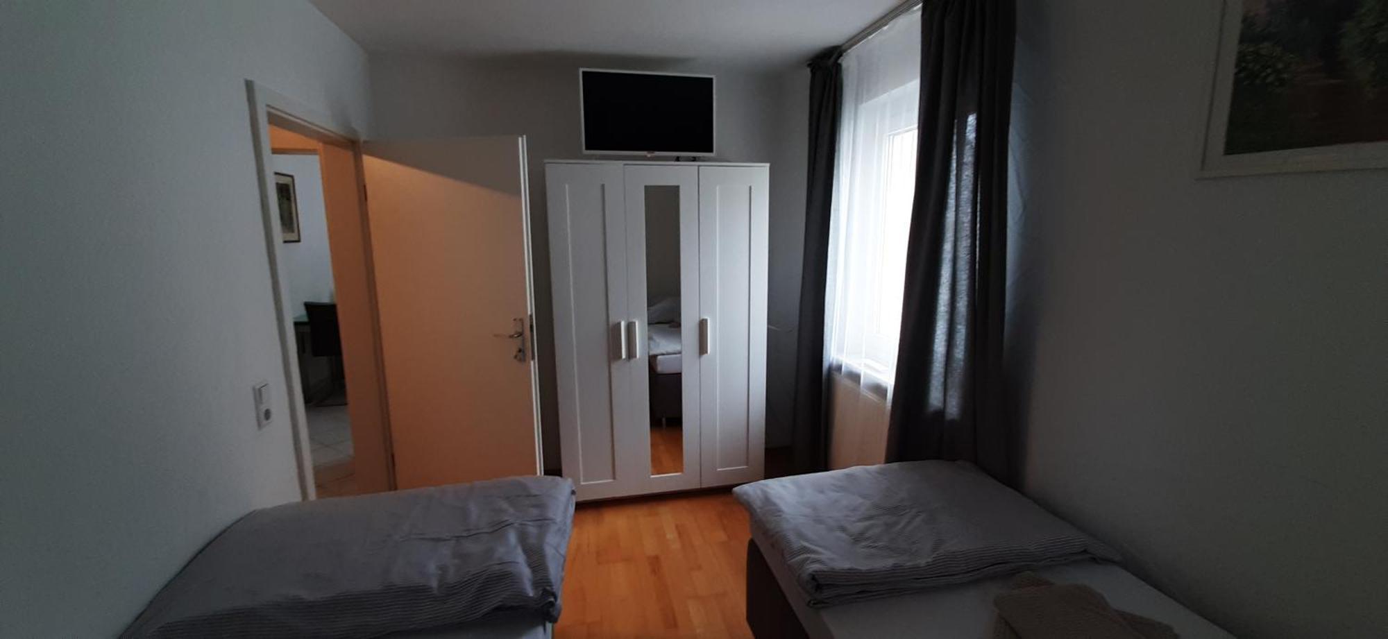 Fewo Reutlingen Heinestrasse Quarto foto