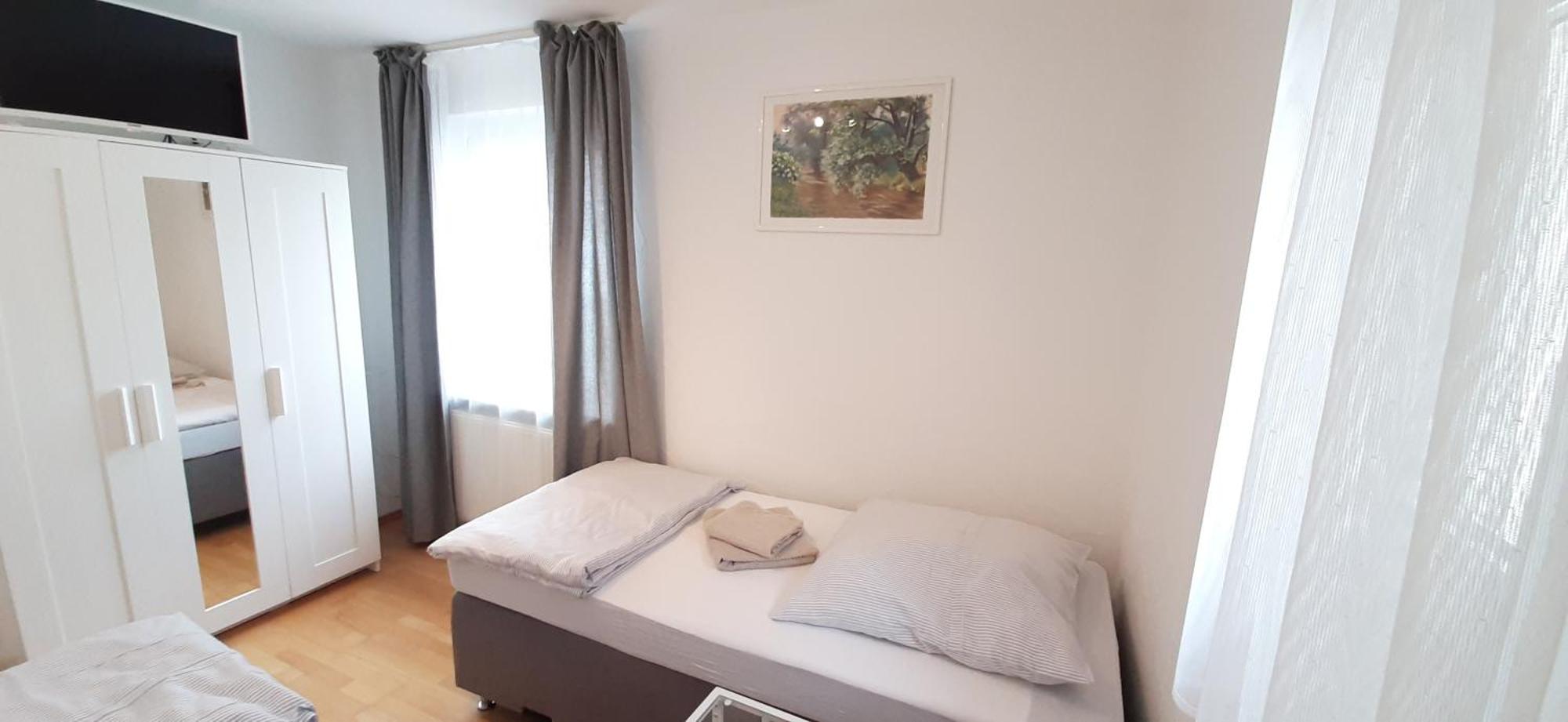 Fewo Reutlingen Heinestrasse Quarto foto