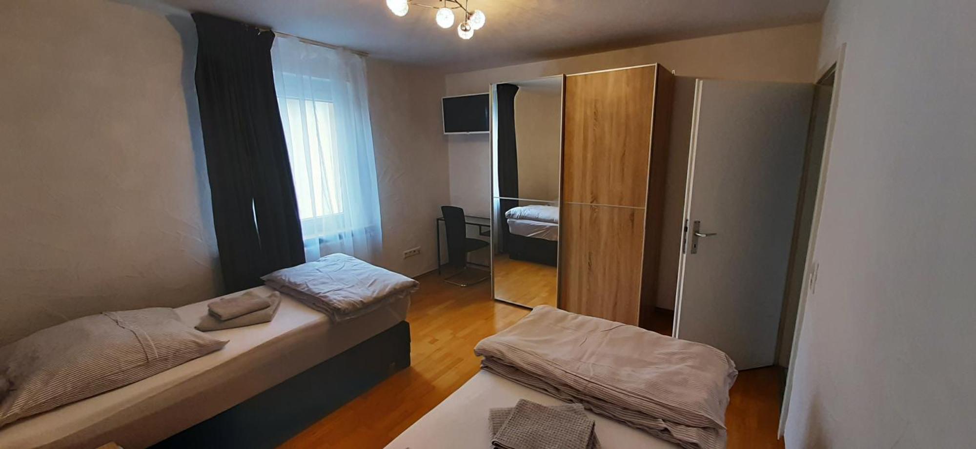 Fewo Reutlingen Heinestrasse Quarto foto
