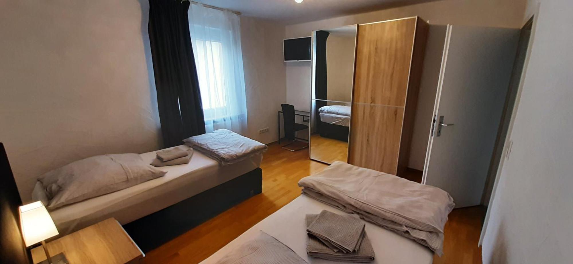 Fewo Reutlingen Heinestrasse Quarto foto